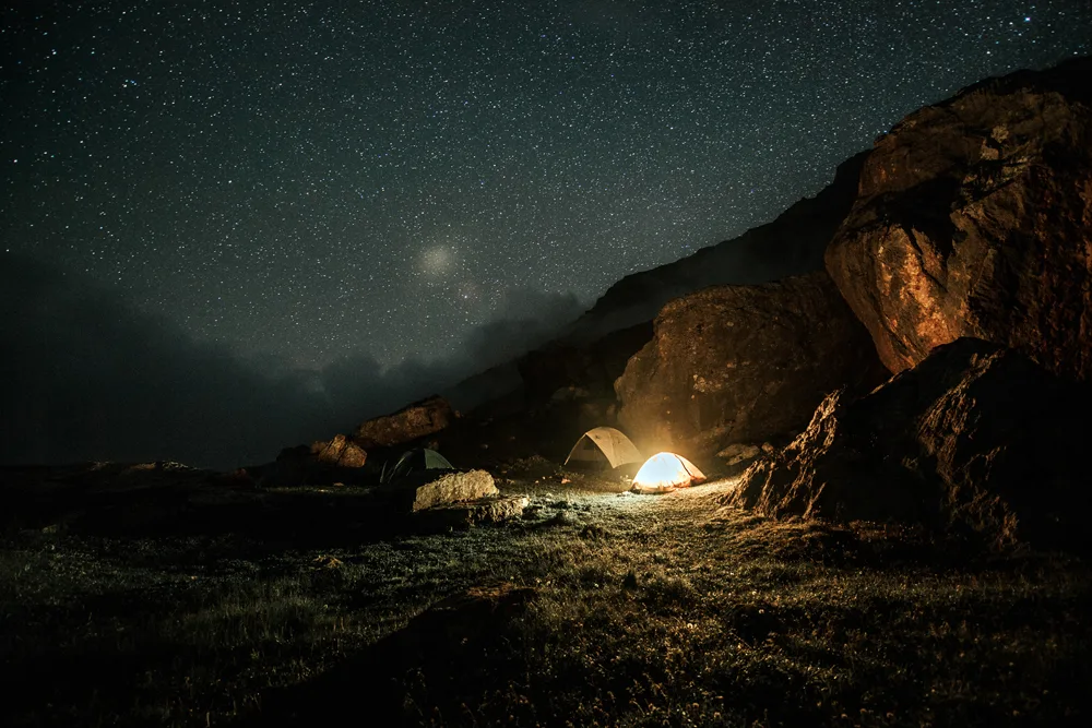 Ulduzların Altında