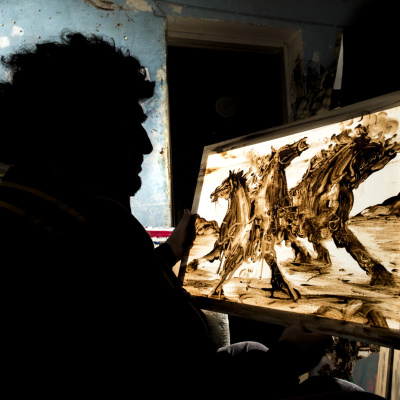 Qaranlığın içindən doğan işıq...