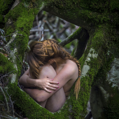 Təbiətin bətnində insan